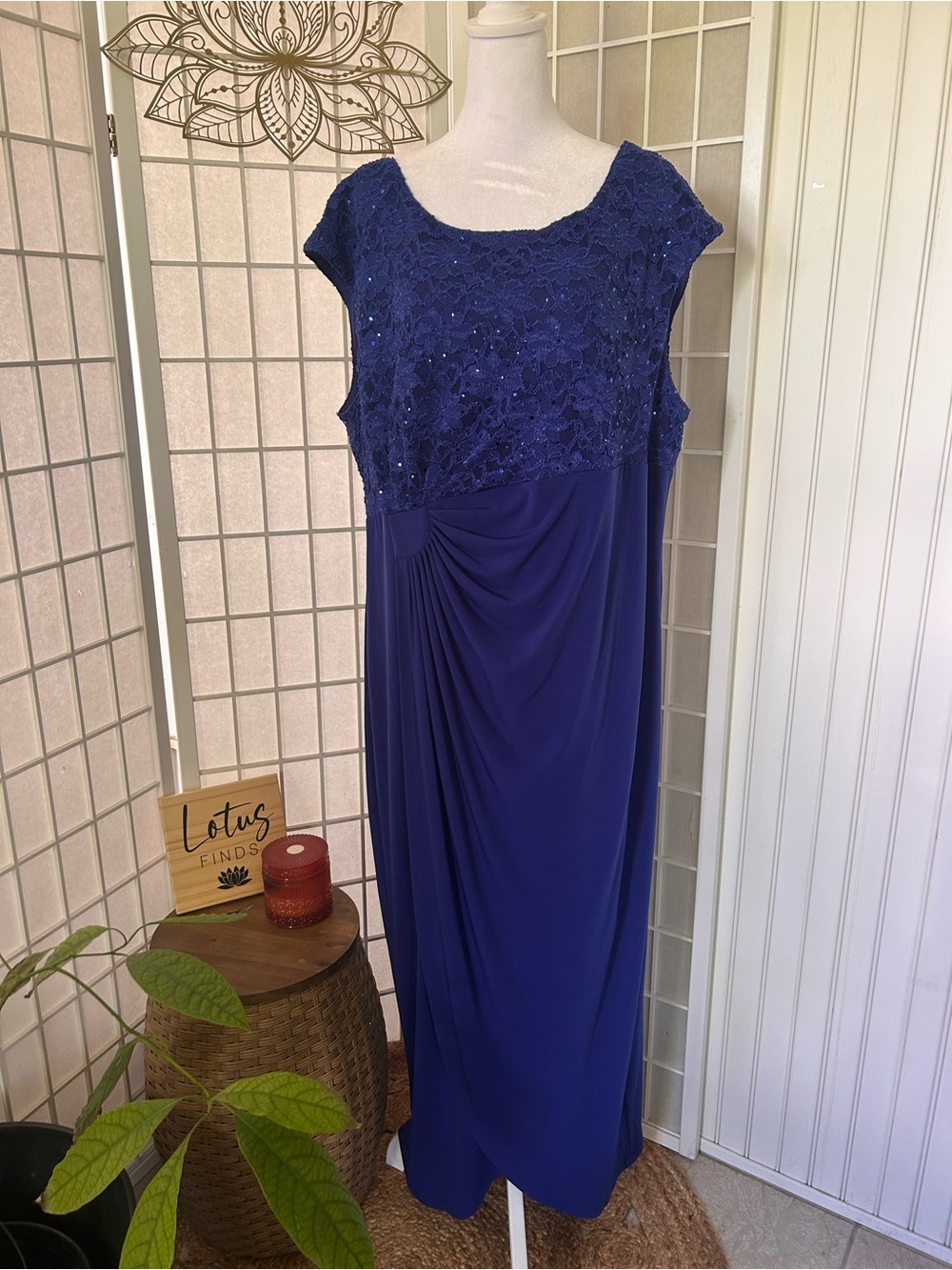 Connected Apparel Plus Size 20W Royal Blue Sequin Lace Formal Gown